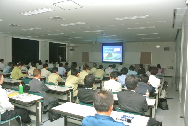会場風景 | 2013/05 山口フォーラム | 一般社団法人コンクリートメンテナンス協会