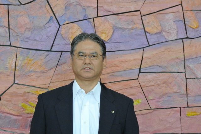 日本ペイント販売の松本明彦先生。第二部で剝落防止対策について講演されました。 | 2013/05 島根フォーラム | 一般社団法人コンクリートメンテナンス協会