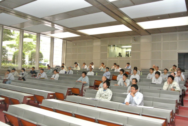 会場風景 | 2013/05 鳥取フォーラム | 一般社団法人コンクリートメンテナンス協会