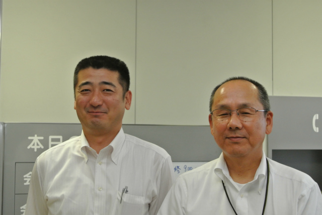 日本ペイントの中丸先生と小柳さん | 2013/07 熊本フォーラム | 一般社団法人コンクリートメンテナンス協会
