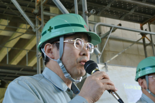 岡田部長 | ASR 補修工事 現場見学会(山内高架橋) | 活動・講演・見学会報告 | 一般社団法人コンクリートメンテナンス協会