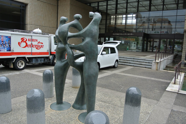 堀内健二の彫刻 | 2013/07 愛媛フォーラム | 一般社団法人コンクリートメンテナンス協会