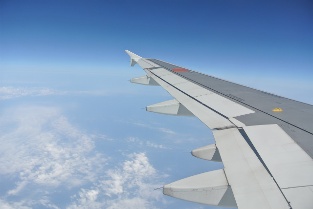 広島空港から千歳空港へ | 2013/08 札幌フォーラム | 一般社団法人コンクリートメンテナンス協会