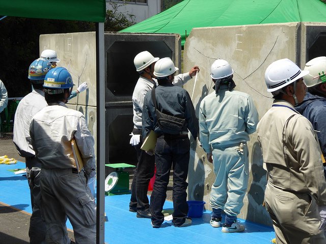 リハビリ工法研修会2015 | 活動・講演・見学会報告 | 一般社団法人コンクリートメンテナンス協会