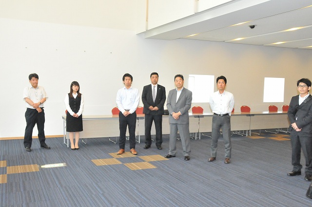 朝礼 | 2017/06/07 福岡フォーラム | 一般社団法人コンクリートメンテナンス協会