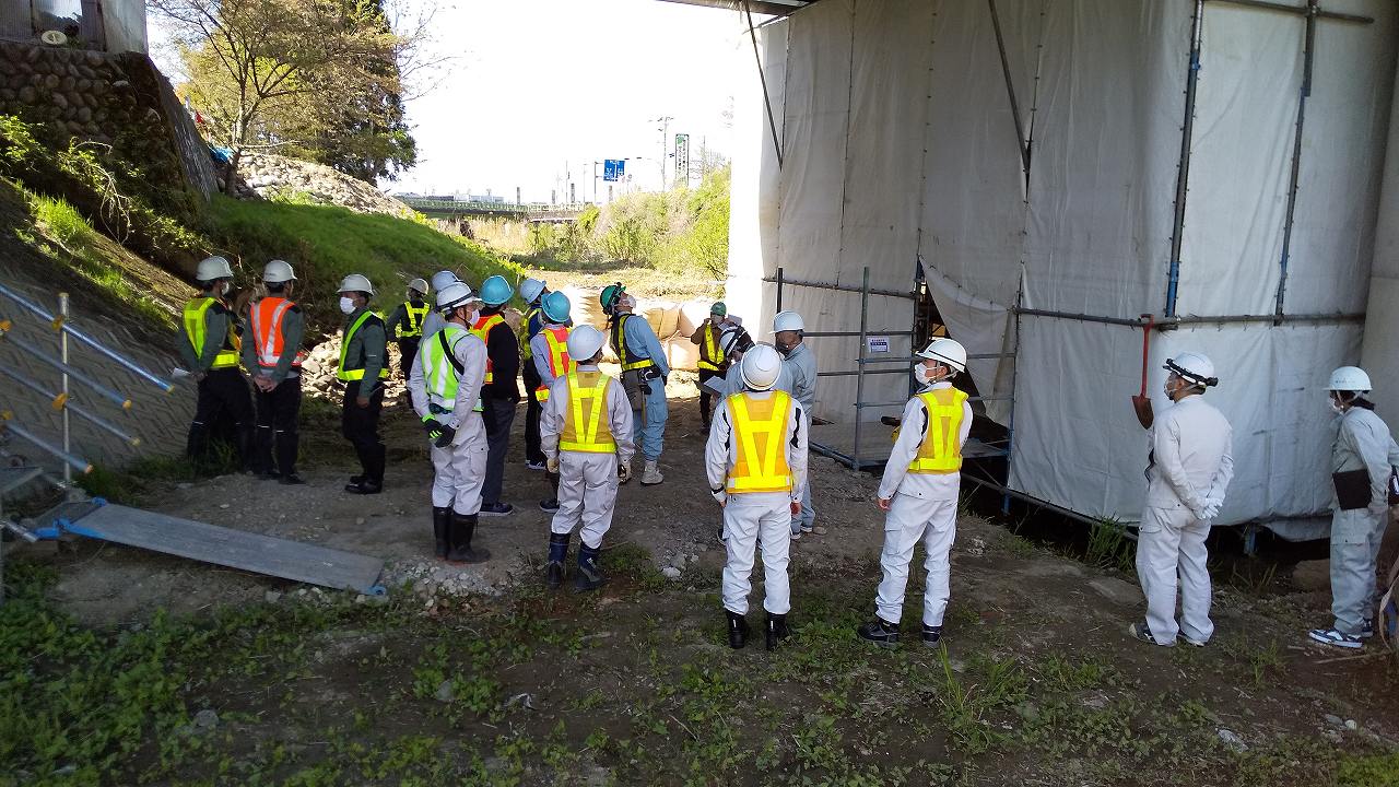 2023/4/10　小長谷橋・神峡橋補修工事現場見学会を開催しました。 | 一般社団法人コンクリートメンテナンス協会