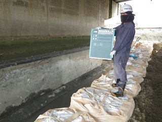 写真01 | 福山橋梁補強工事 | 一般社団法人コンクリートメンテナンス協会