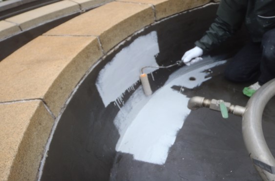 写真07 | 平和記念公園原爆ドーム南側噴水補修業務 | 一般社団法人コンクリートメンテナンス協会