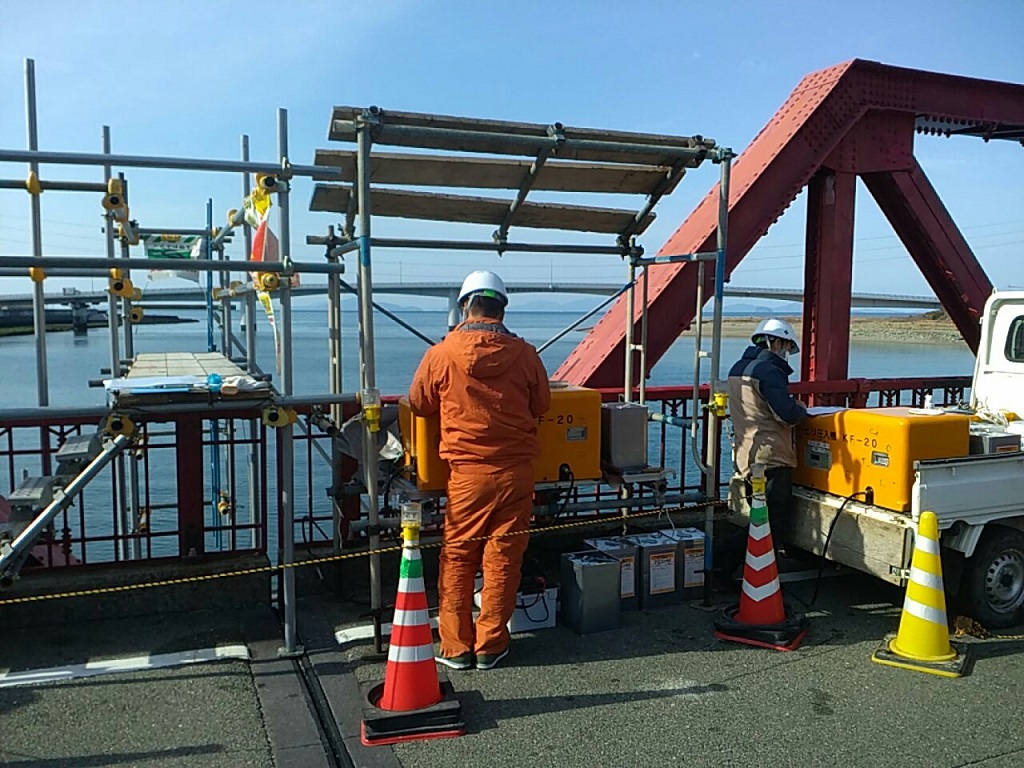 写真10 | 長浜中村線(長浜大橋)橋りょう補修工事 | 一般社団法人コンクリートメンテナンス協会